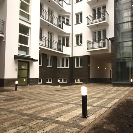 Apartman Lovely In The Heart Of Piekne Mieszkanie W Samym Sercu Warszawy Varsó